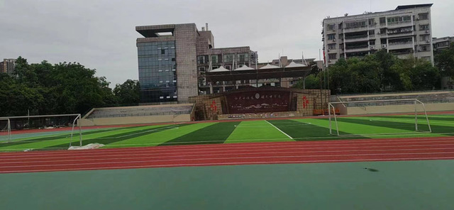 永川汇龙小学-全塑型跑道2022.4