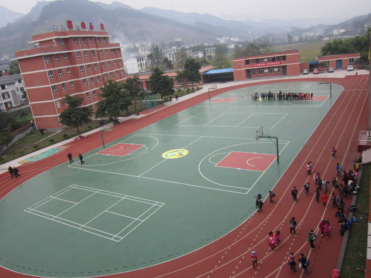 万州熊家小学2013